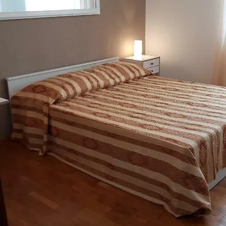 Lili's House